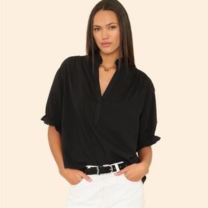 Xirena Black Cam Top Size Small S Like New Ruffle Short Sleeve Blouse